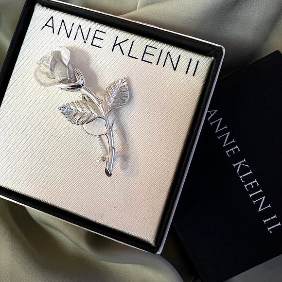 Anne Klein Jewelry - Vintage 80s NEW in Box Anne Klein II Silver Tone Dainty Mesh Rose Brooch Jewelry